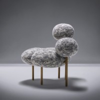 <a href="https://www.galeriegosserez.com/artistes/coudert-maugendre-sebastien.html">Sébastien Coudert-Maugendre</a> - Cumulus - Fauteuil